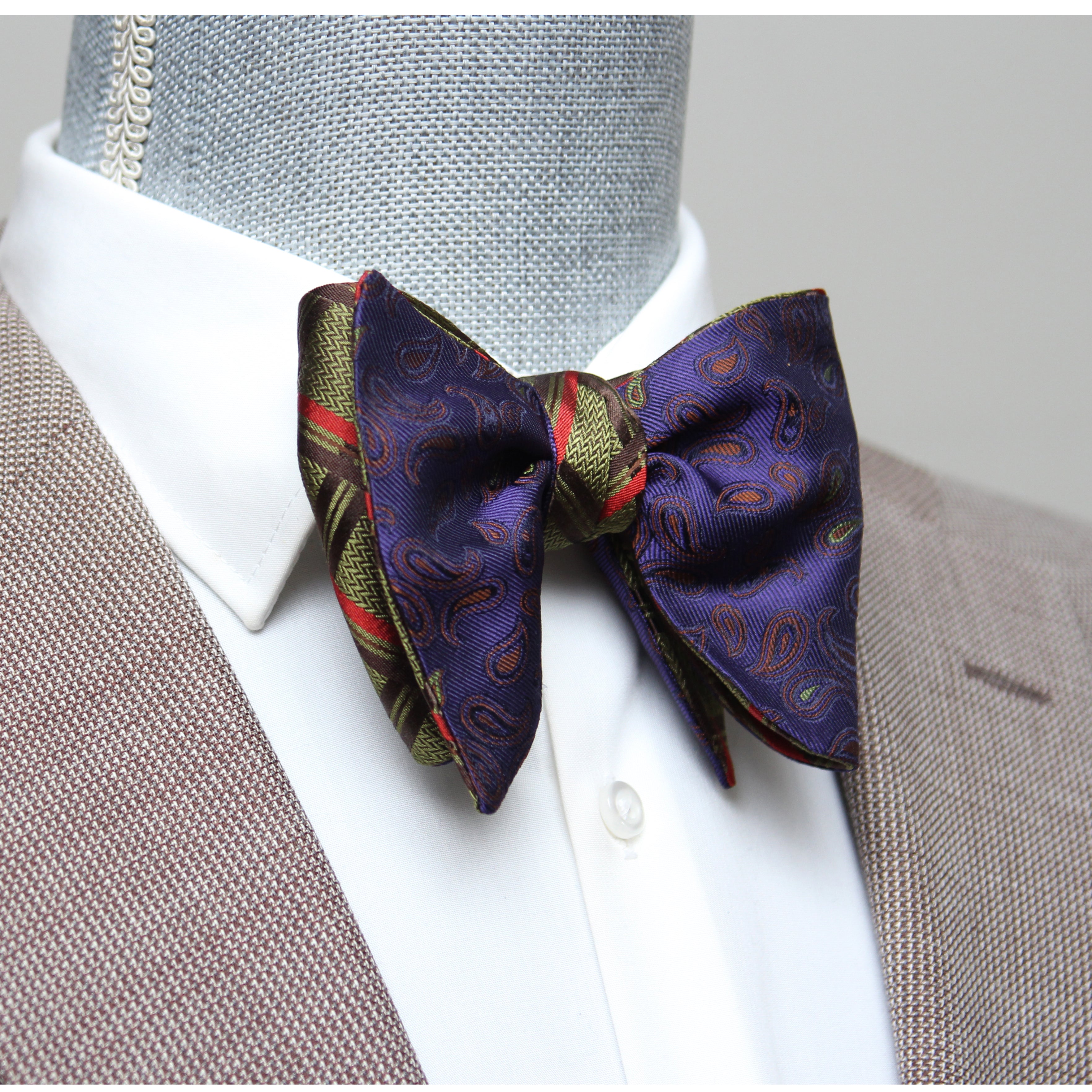 Big Butterfly Reversible Bow tie
