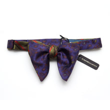 Load image into Gallery viewer, Big Butterfly Reversible Bow tie
