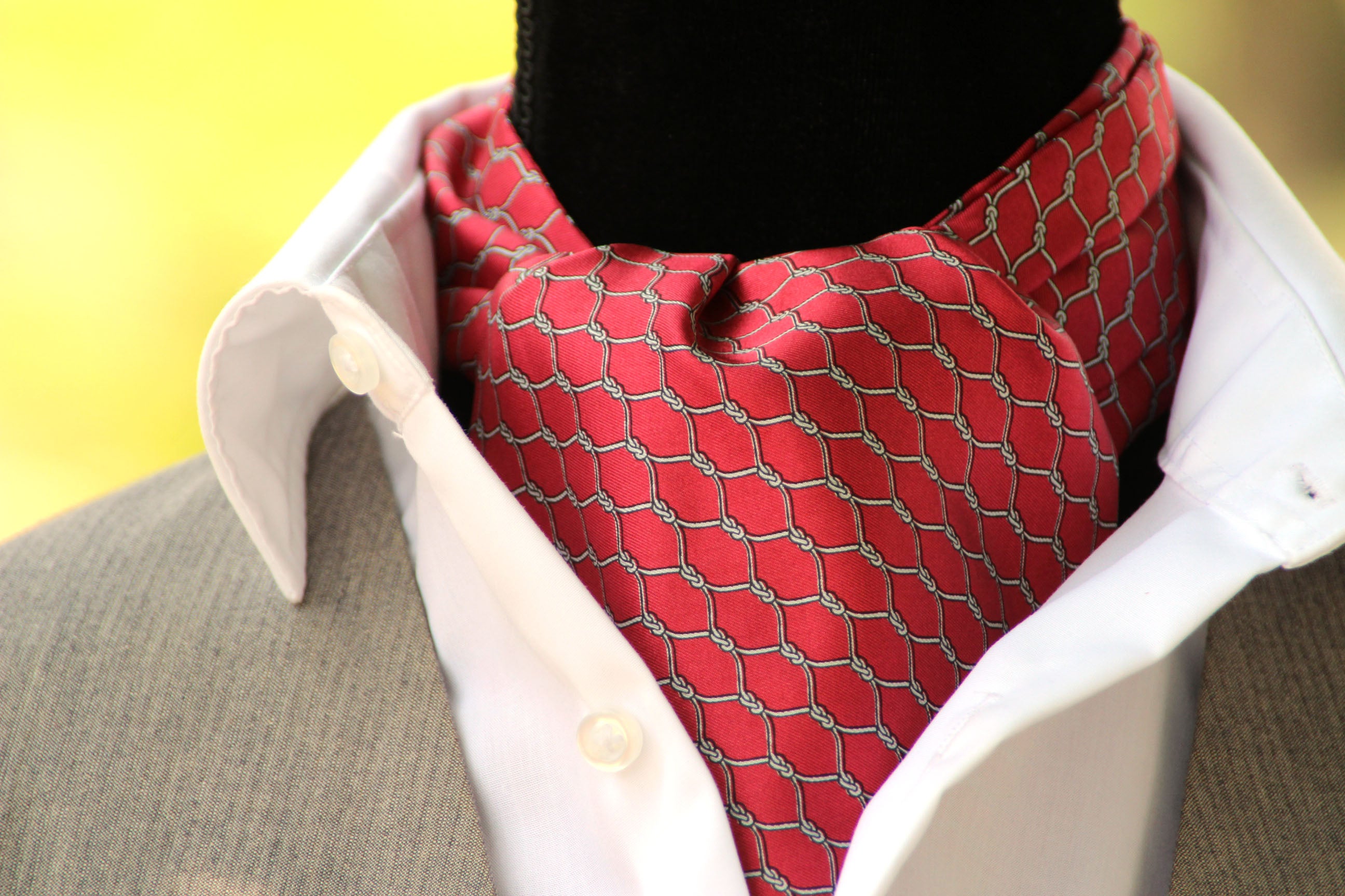 Red ornament Silk Ascot
