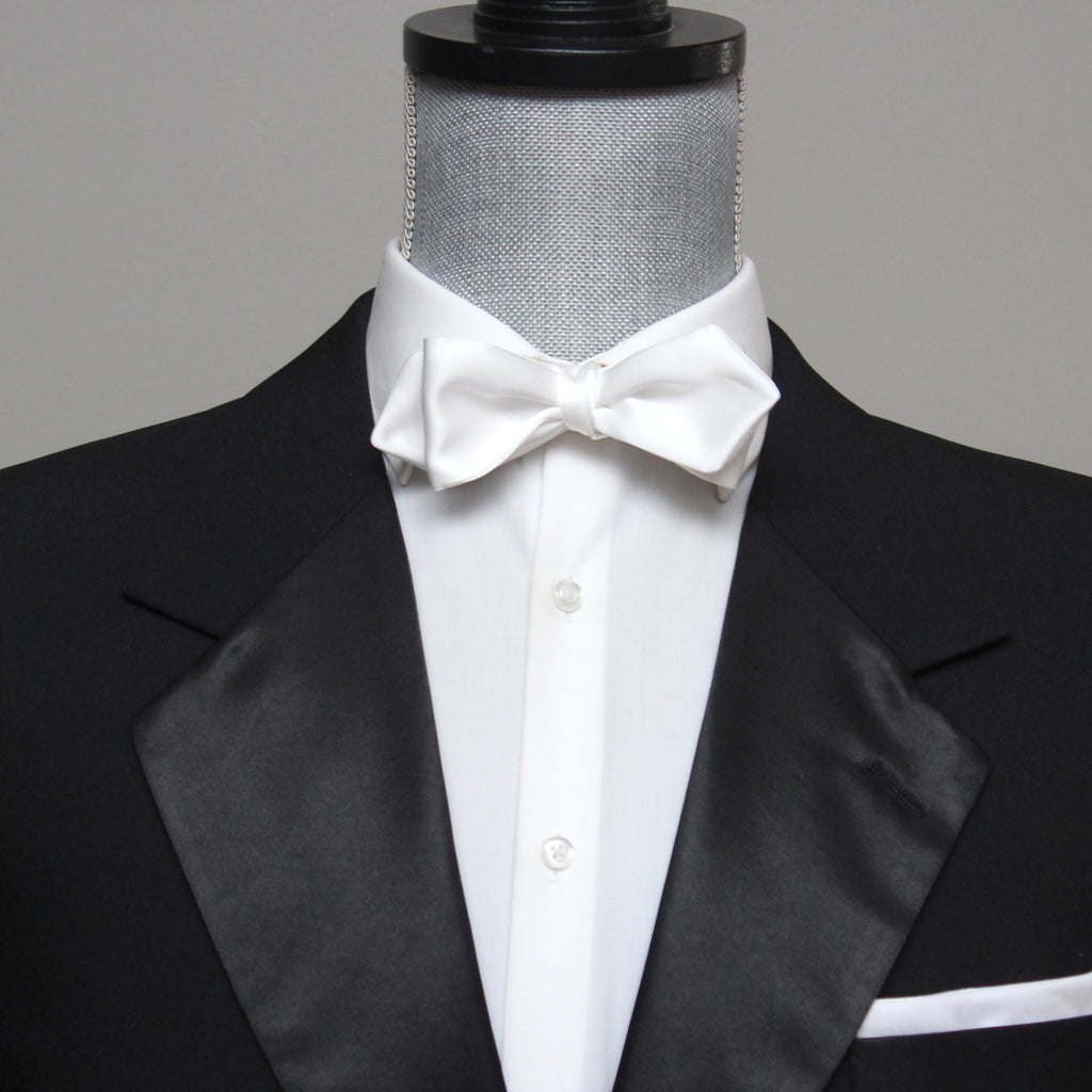 White Diamond Point Silk Self tied Bow Tie