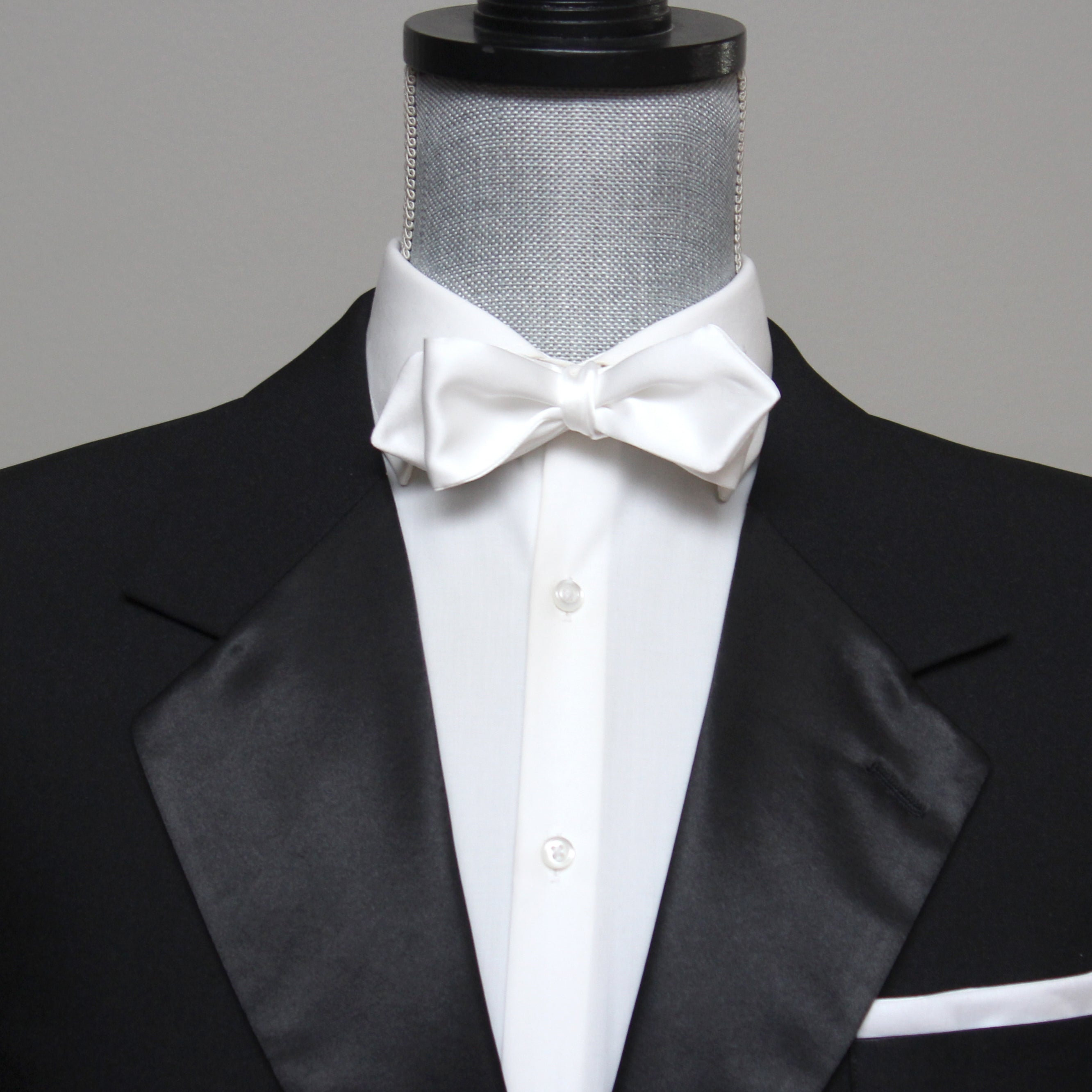 White Diamond Point Silk Self tied Bow Tie