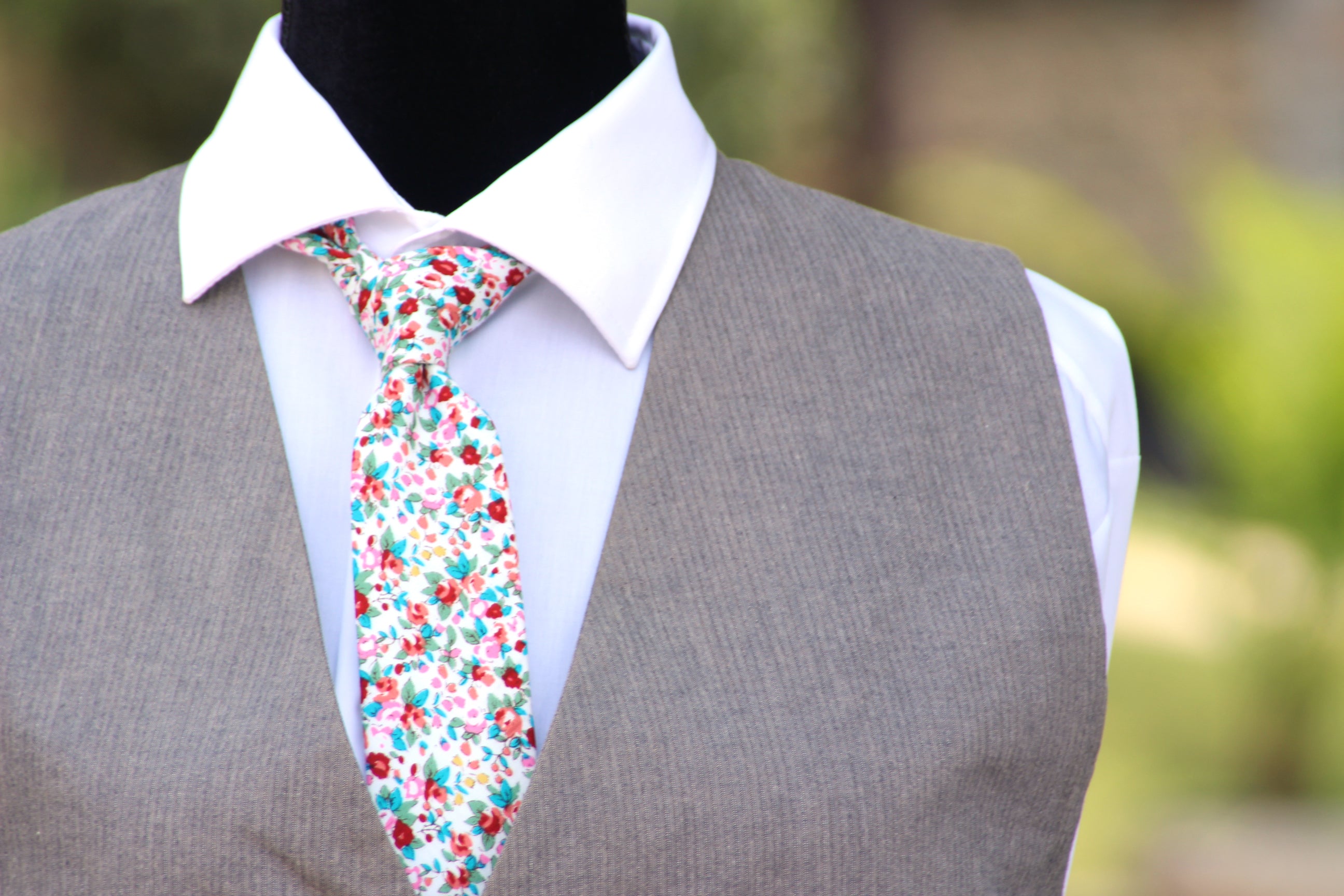 Cotton Floral Necktie