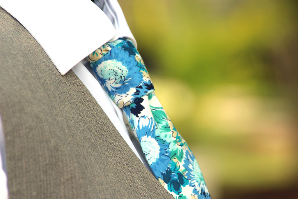 Blue Floral Necktie