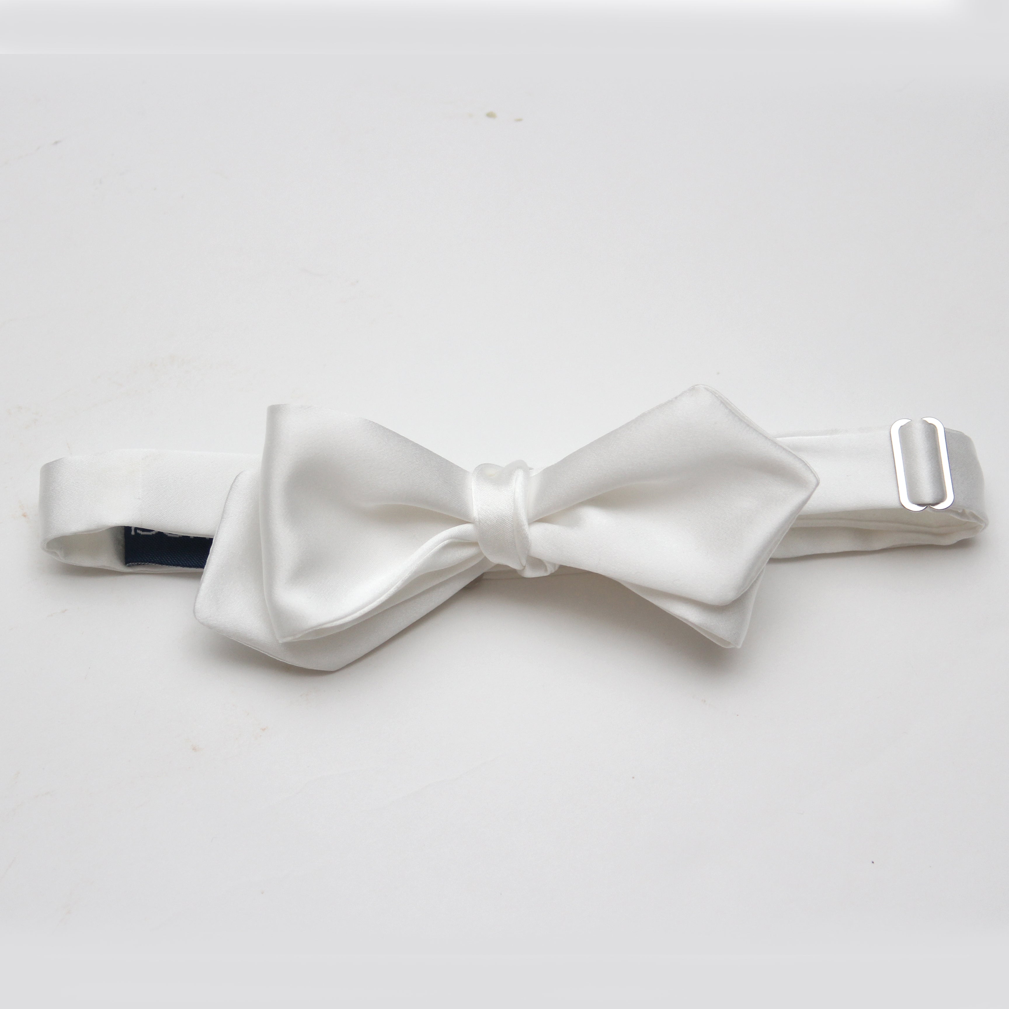 White Diamond Point Silk Self tied Bow Tie
