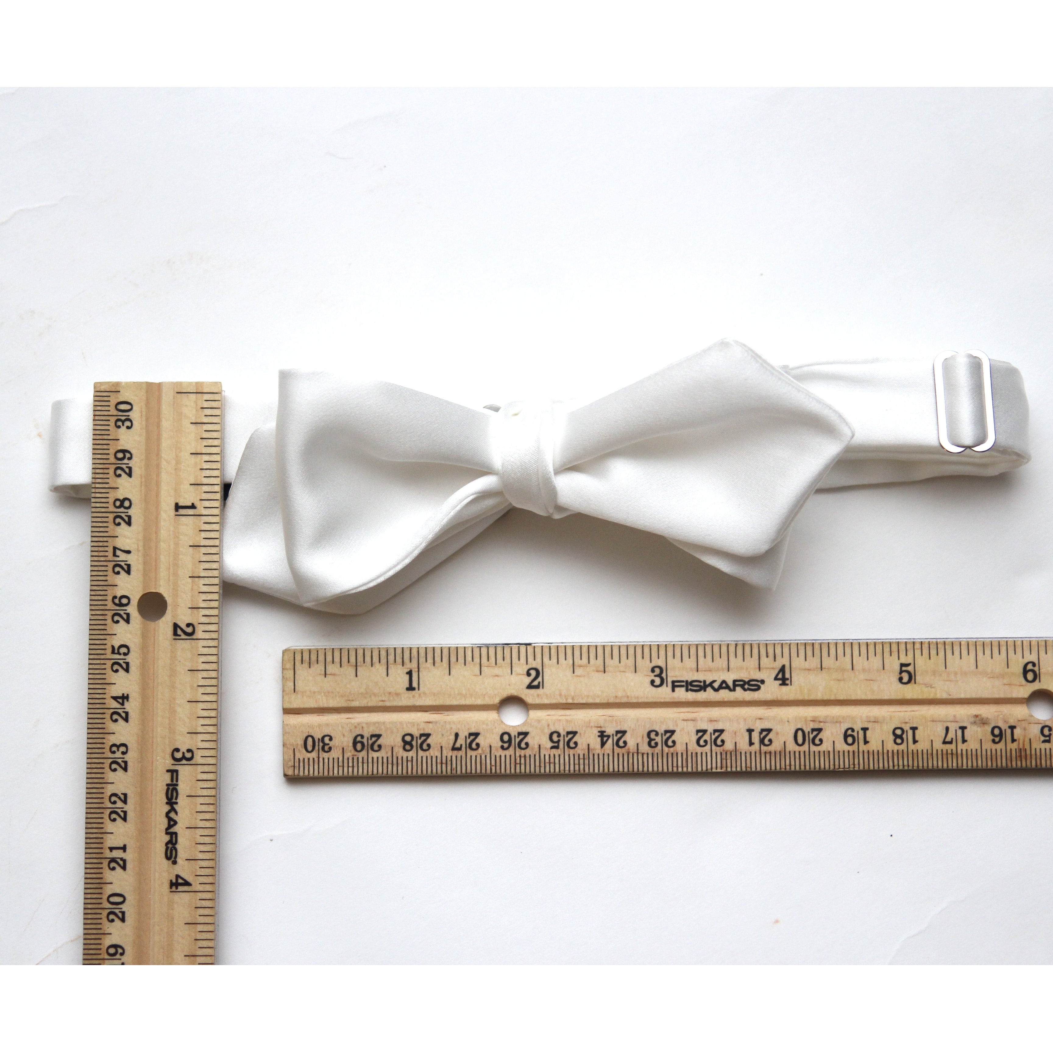White Diamond Point Silk Self tied Bow Tie