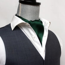 Load image into Gallery viewer, Silk Ascot Emerald Green
