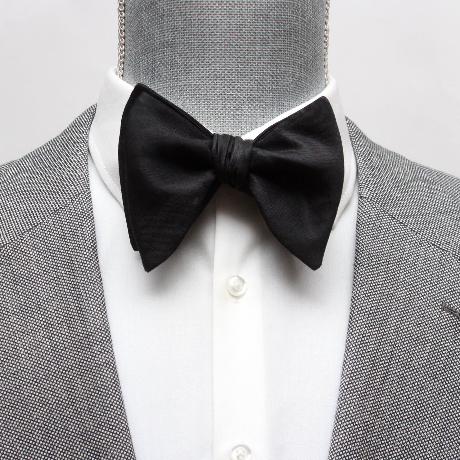 Basic Solid Silk Linen Bow Tie