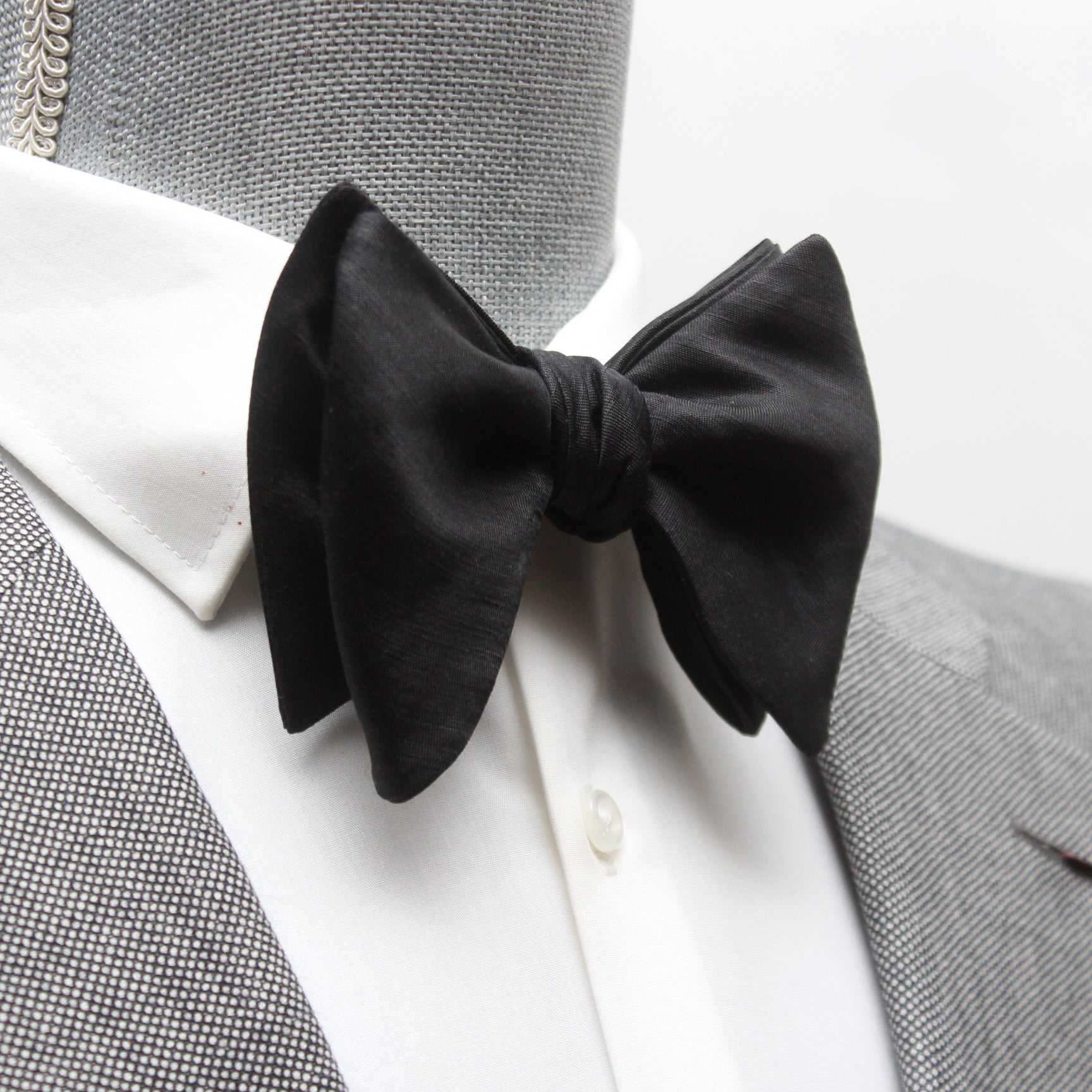 Basic Solid Silk Linen Bow Tie