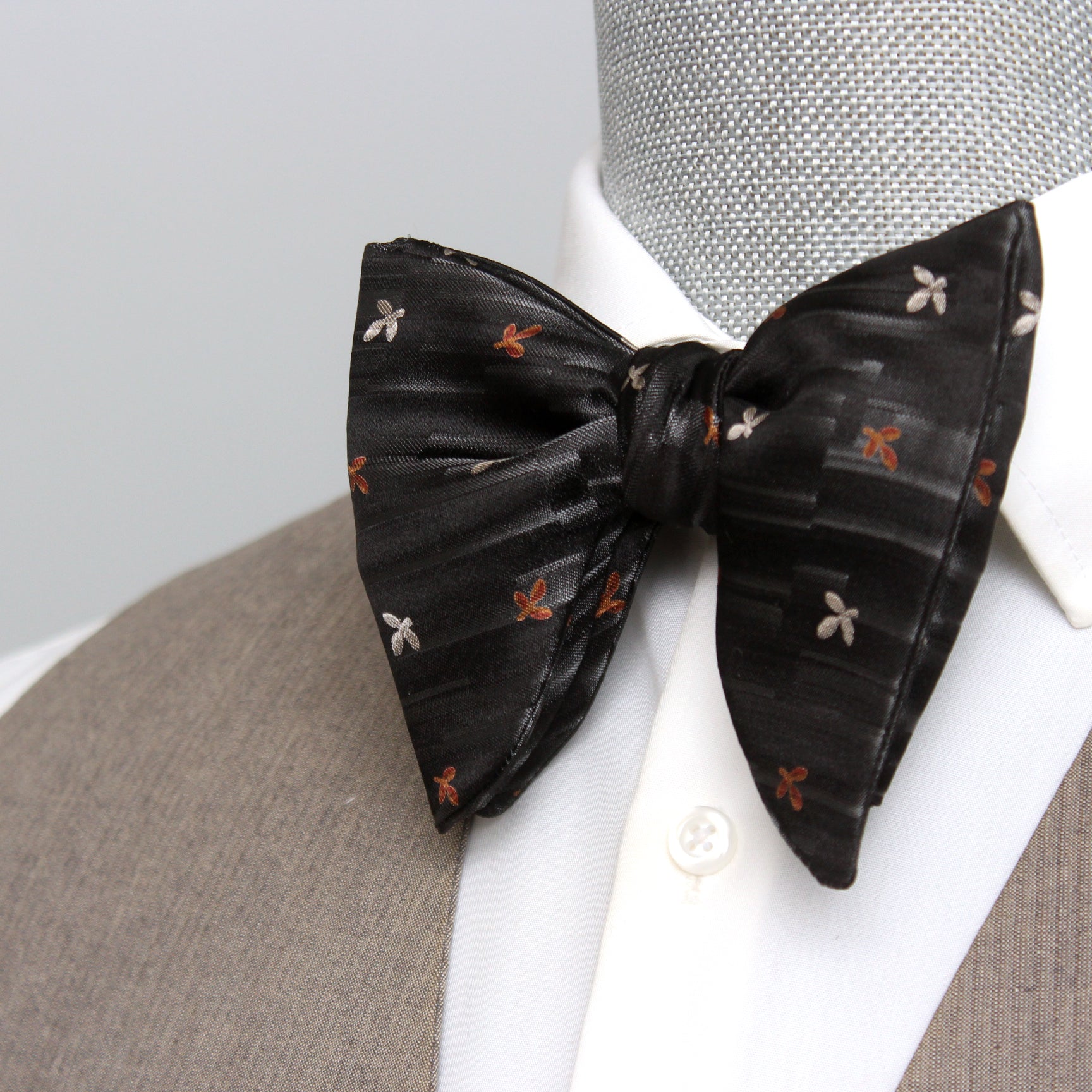 Big Butterfly Bow tie
