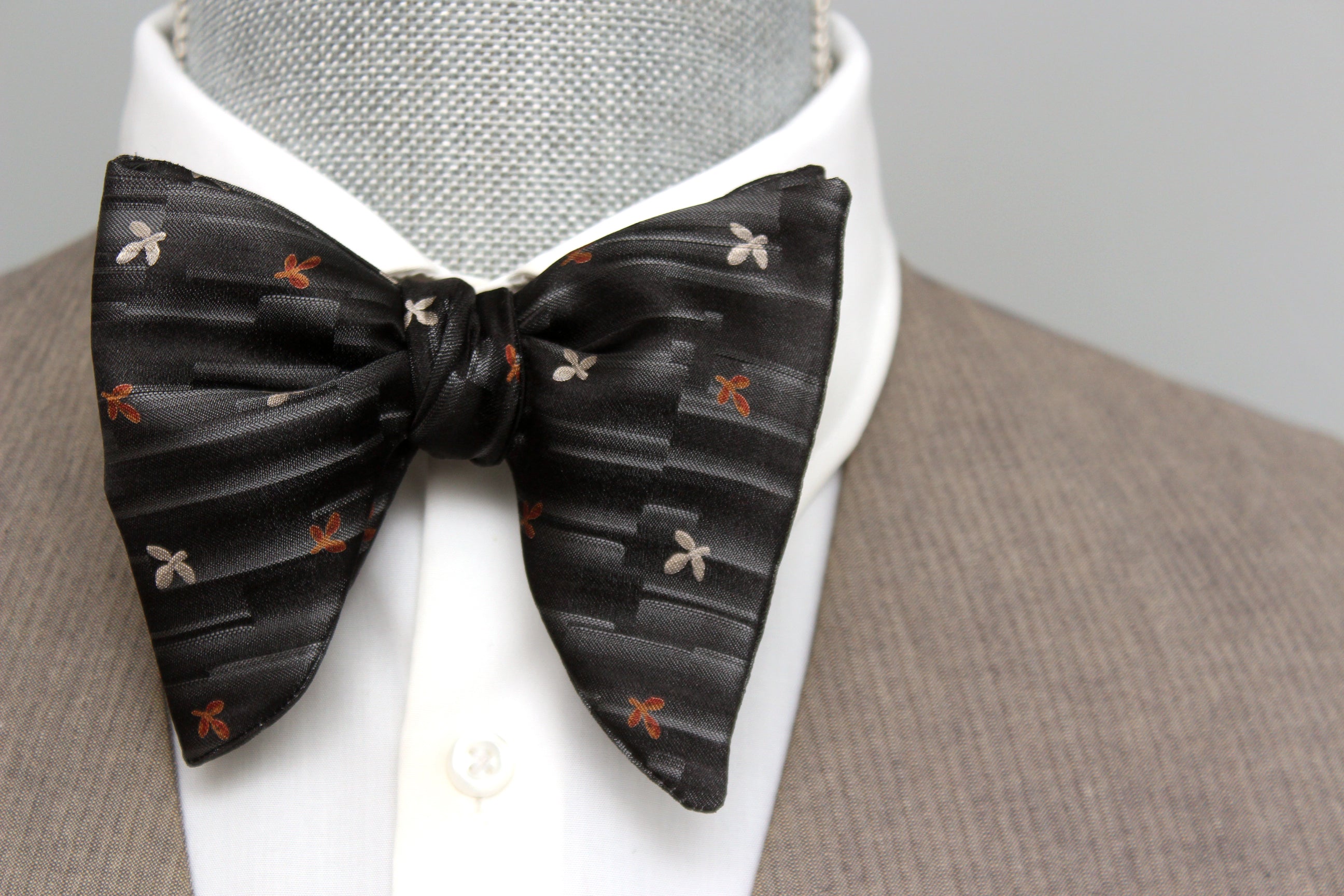 Big Butterfly Bow tie