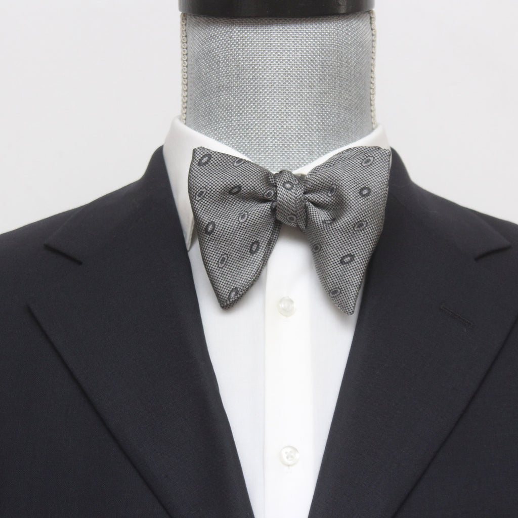 Big Butterfly Grey Ornament Silk Bow Tie
