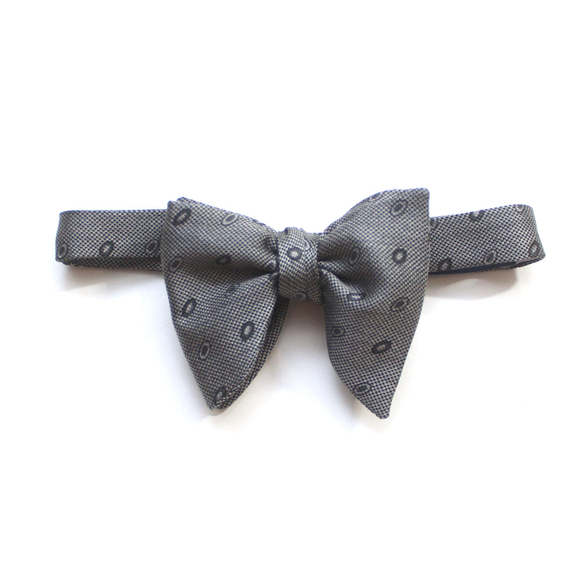 Big Butterfly Grey Ornament Silk Bow Tie