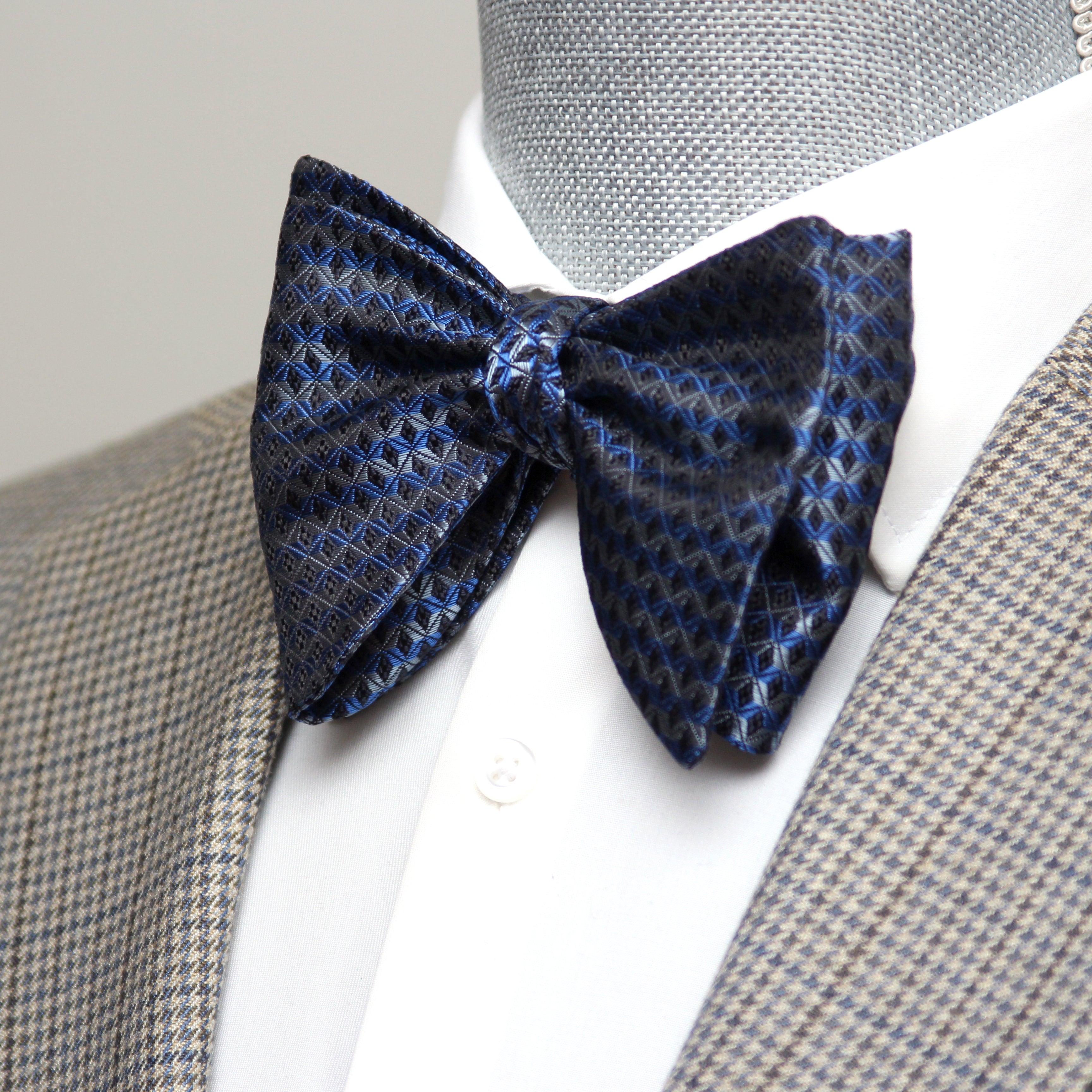 Blue Ornament Big Butterfly Bow Tie