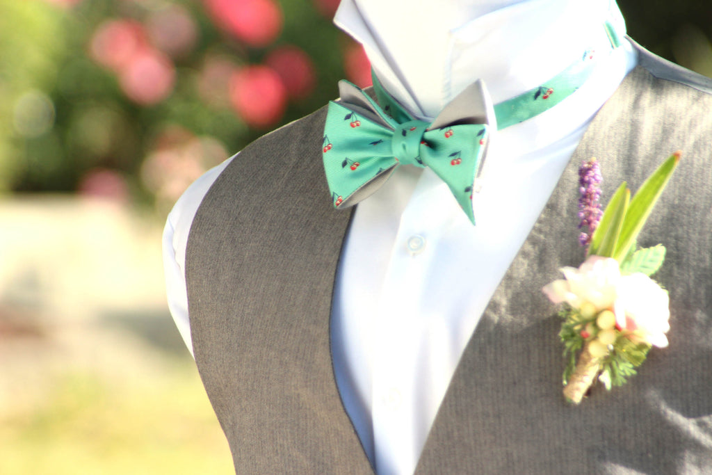 Green Grey Reversible Self-Tie Bow Tie