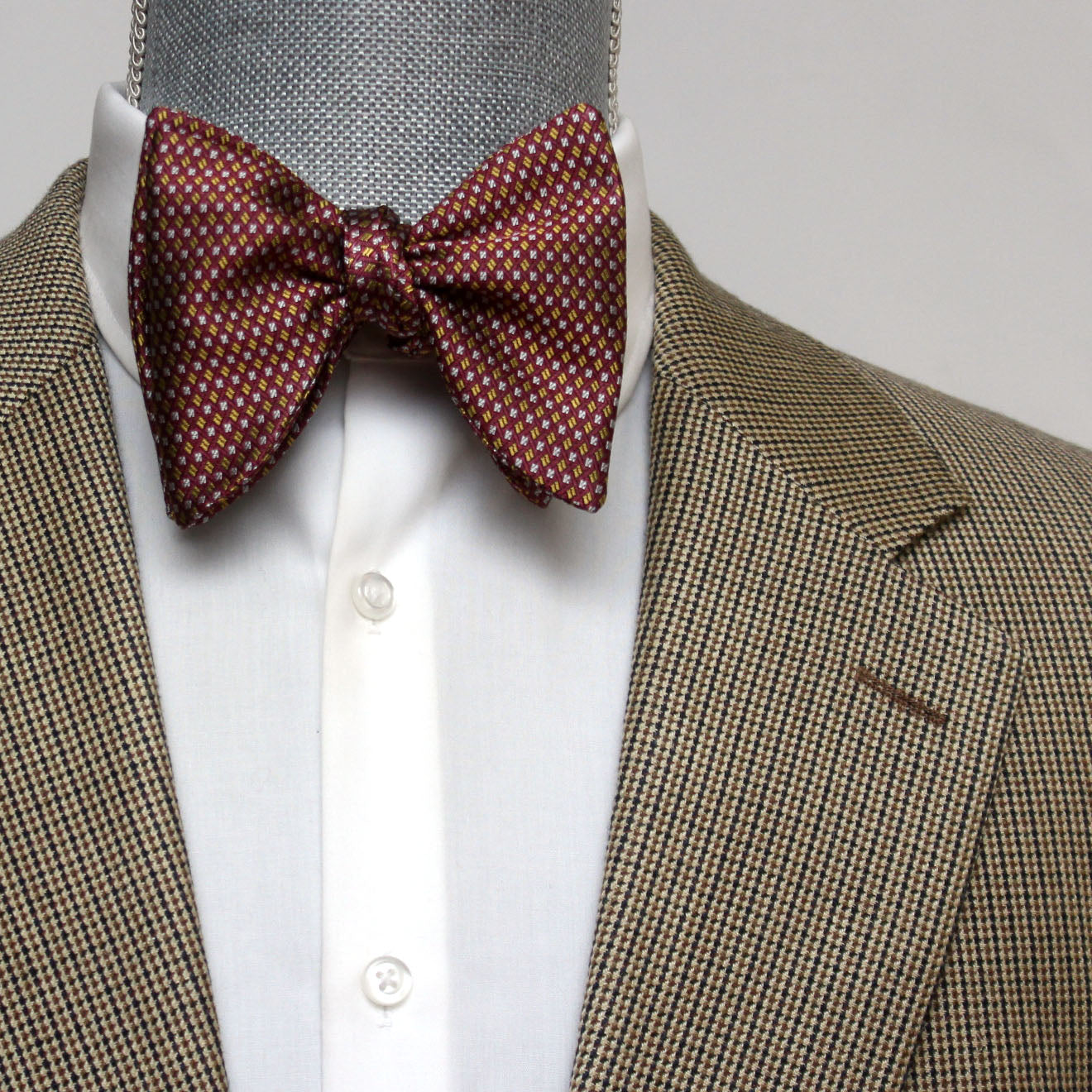 Dusty Mauve Big Butterfly Silk Bow Tie