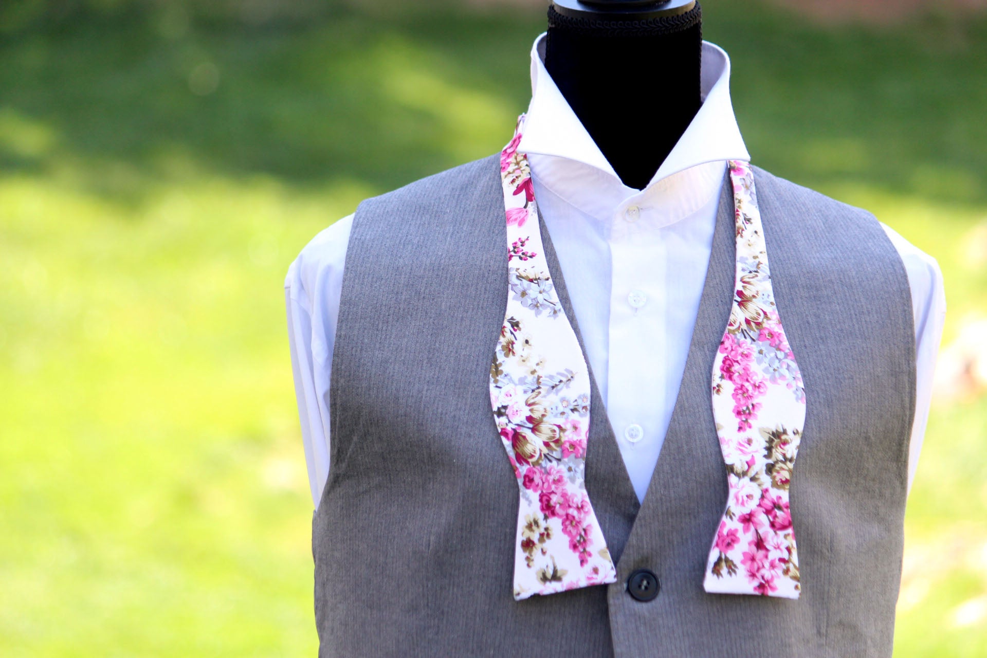 Pink White Floral Self-Tie Bow Tie