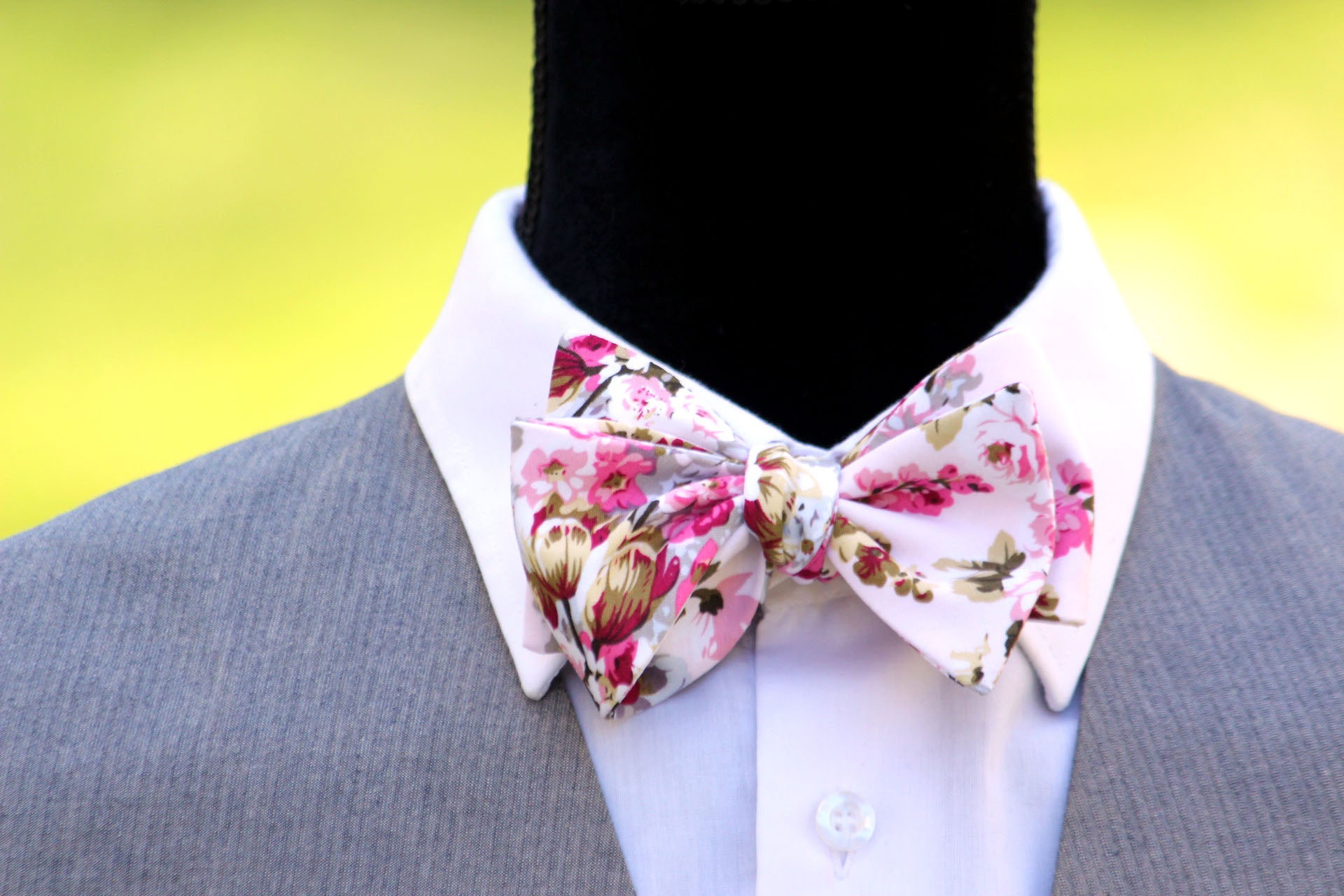 Pink White Floral Self-Tie Bow Tie