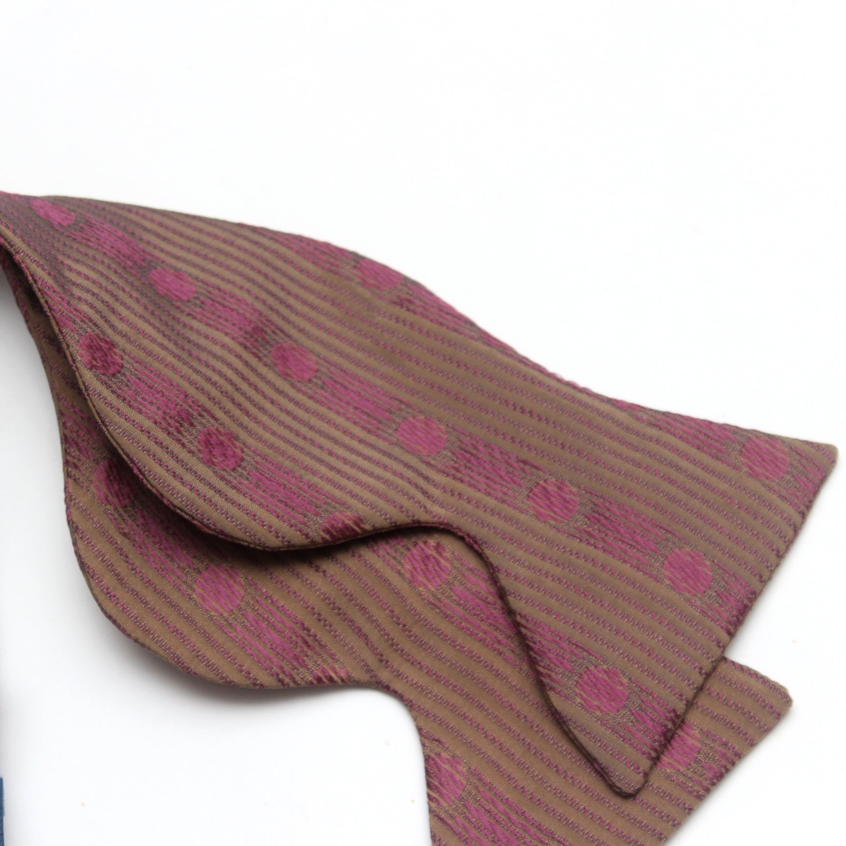 Big Butterfly Brown Silk Bow Tie