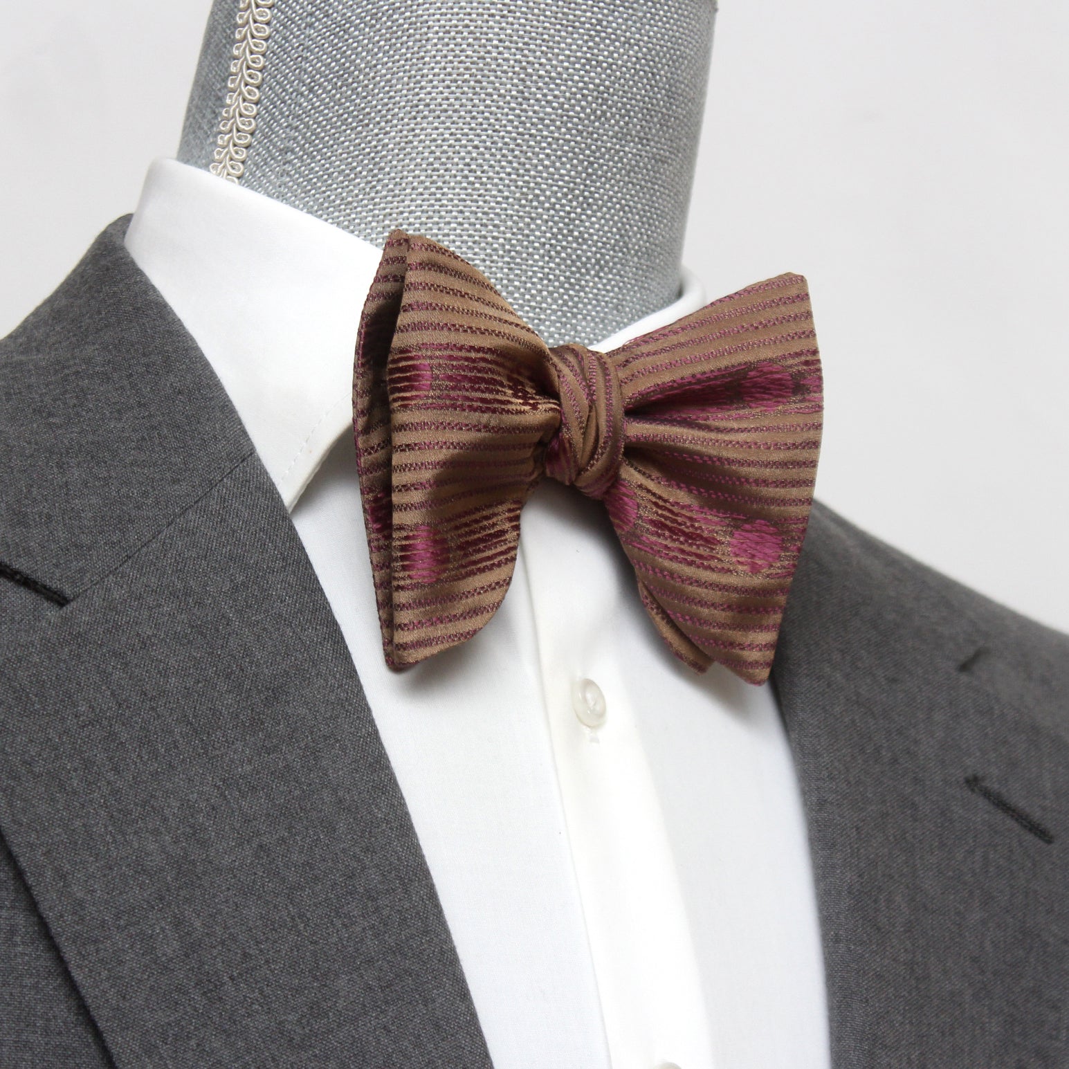 Big Butterfly Brown Silk Bow Tie