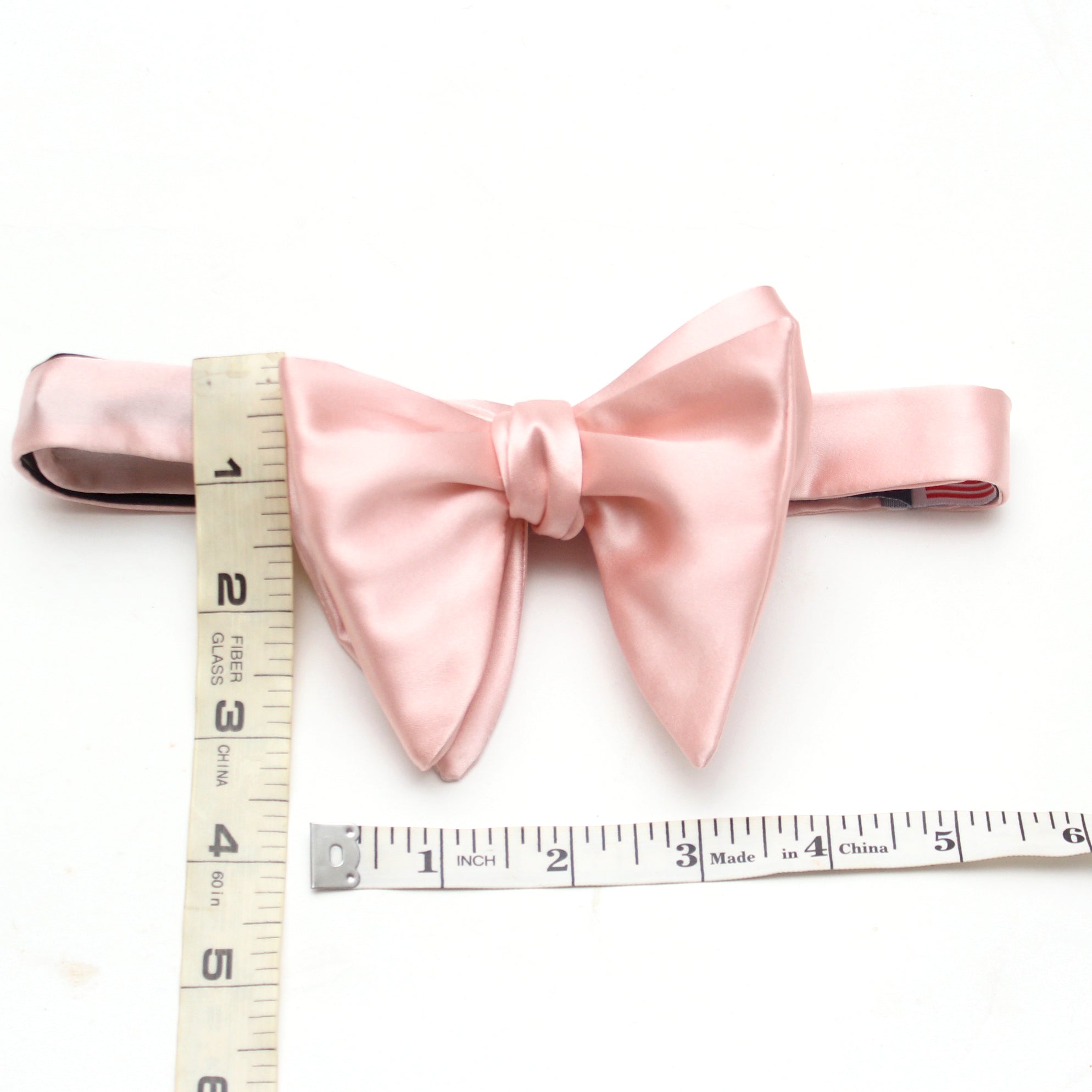 Big Butterfly Peach Silk Bow Tie