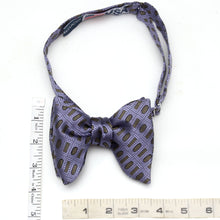 Load image into Gallery viewer, Purple Ornament Big Butterfly Silk Bow Tie
