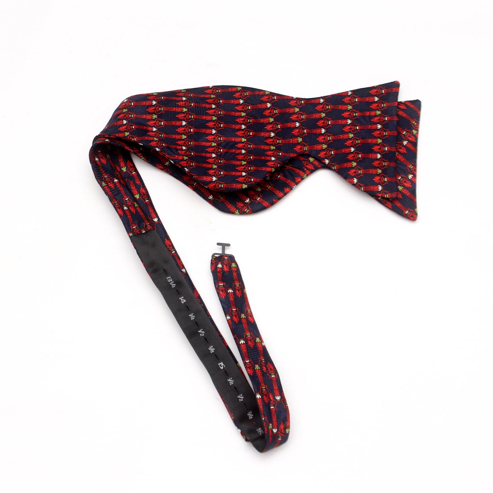 Big Butterfly Bow tie in Red Ornament Silk
