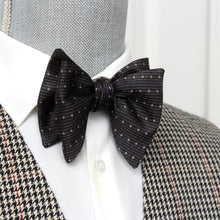 Load image into Gallery viewer, Big Butterfly Bow tie In Polka Dot Black
