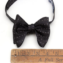 Load image into Gallery viewer, Big Butterfly Bow tie In Polka Dot Black
