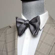 Load image into Gallery viewer, Grey ornament Butterfly Bow tie
