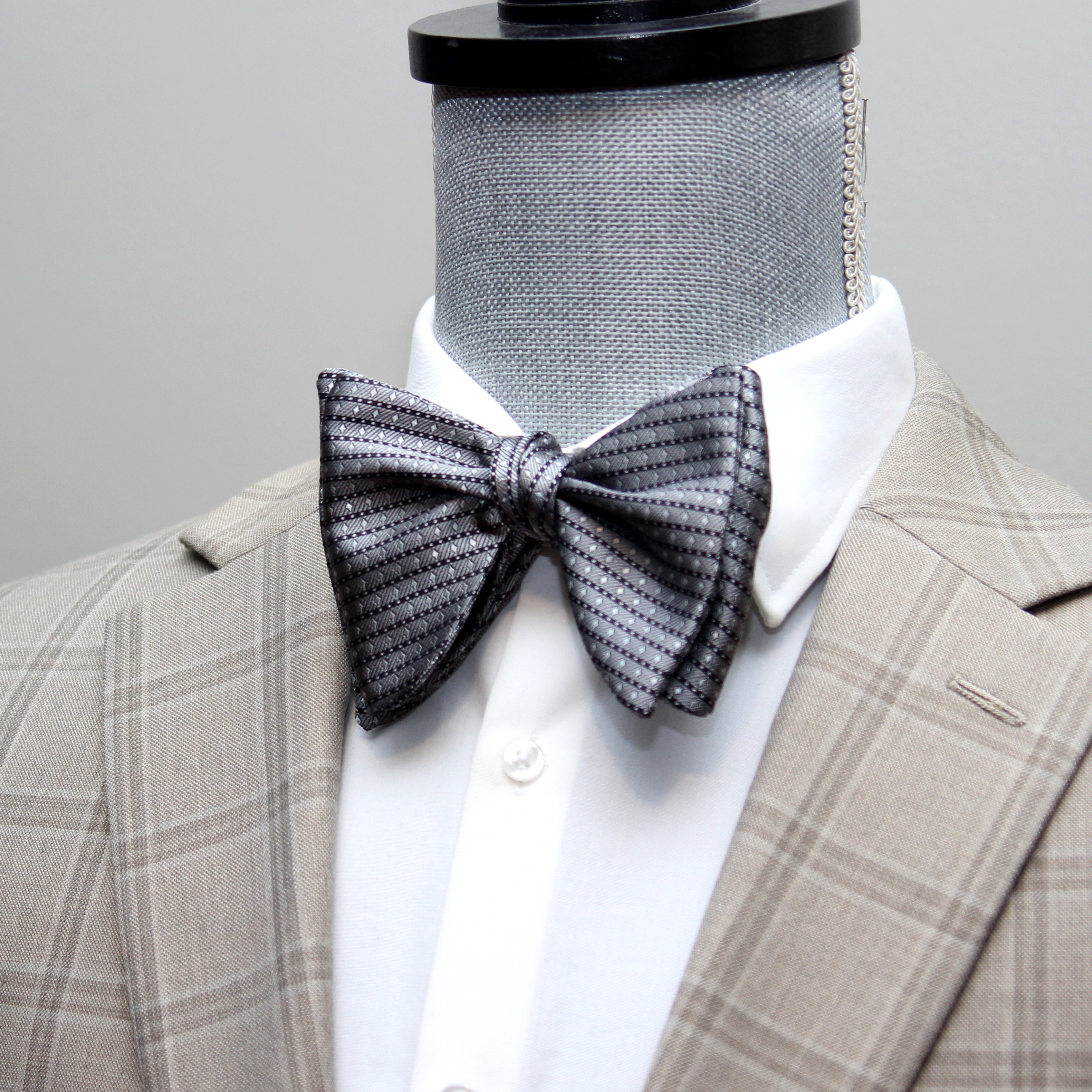 Grey ornament Butterfly Bow tie