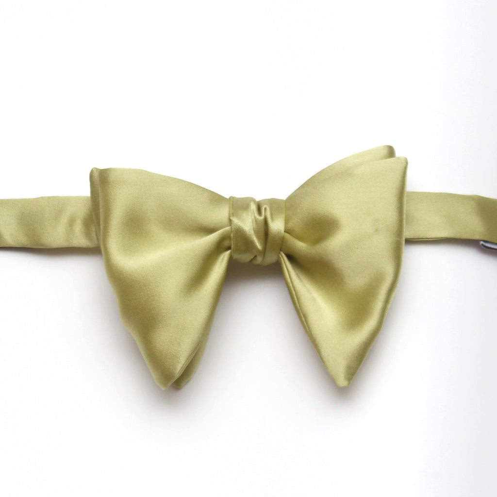 Big Butterfly Silk Bow Tie