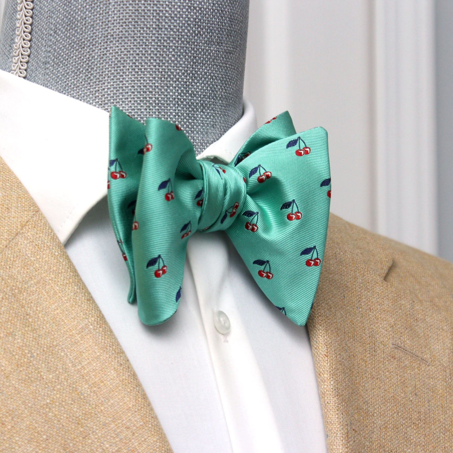 Green Silk Big Butterfly Bow Tie