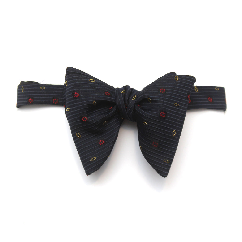Big Butterfly Black Ornament Silk Bow Tie