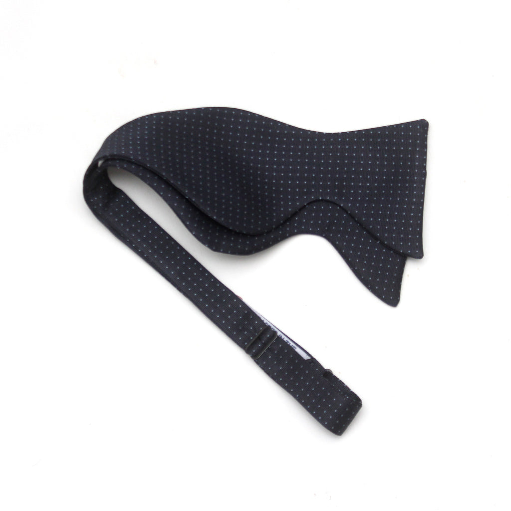 Big Butterfly Navy Blue Polka Dot Silk Bow Tie