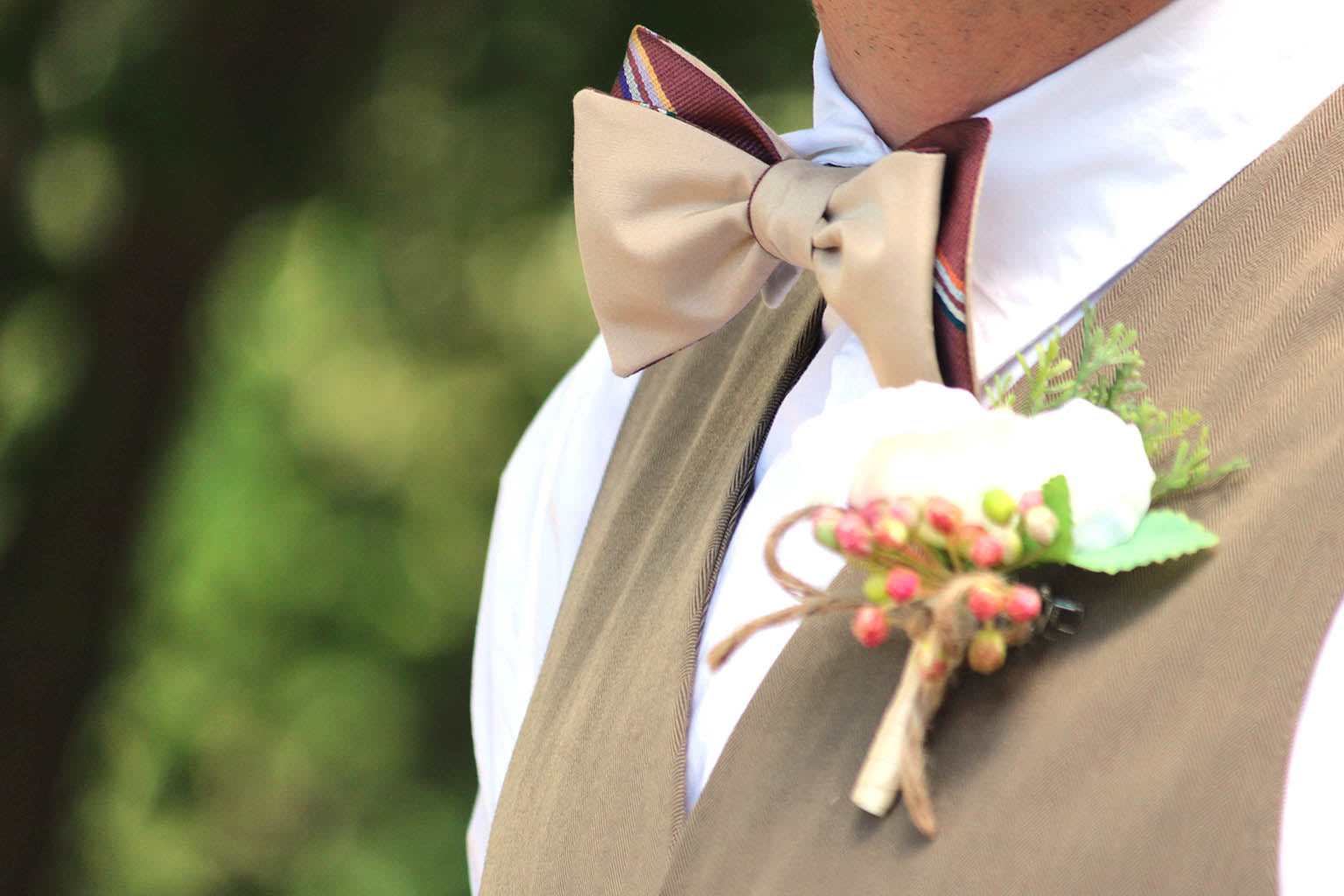 Mauve Stripe Beige Reversible Self-Tie Bow Tie