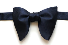 Load image into Gallery viewer, Navy Ornament Big Butterfly Silk Pre-tied Bow Tie

