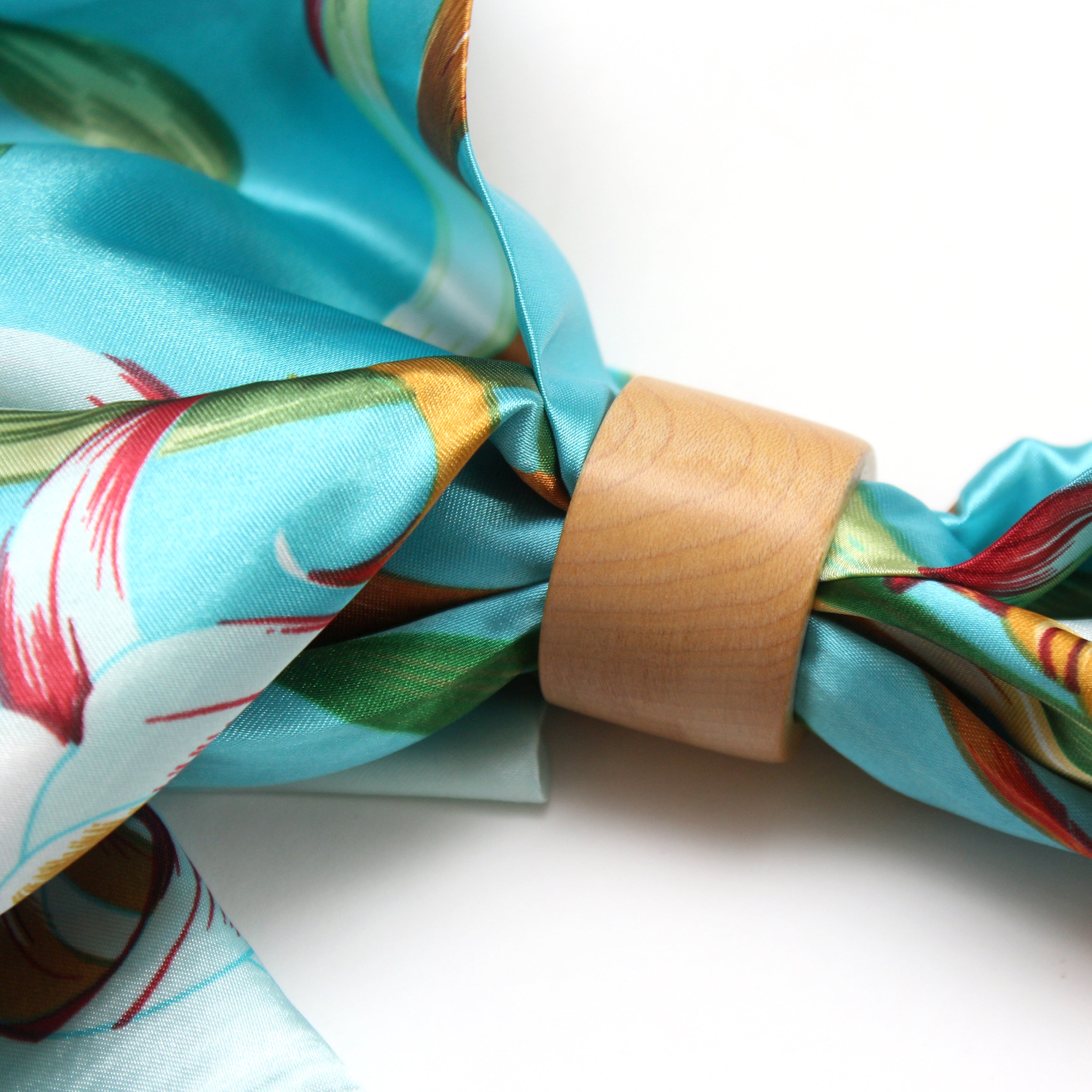 Wood Scarf ring logo