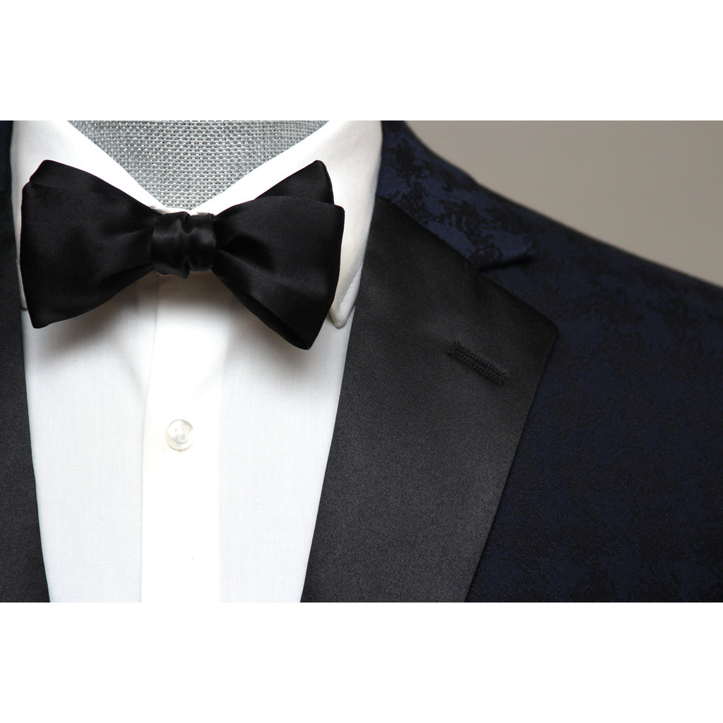 Black Straight Self-tied Bow Tie