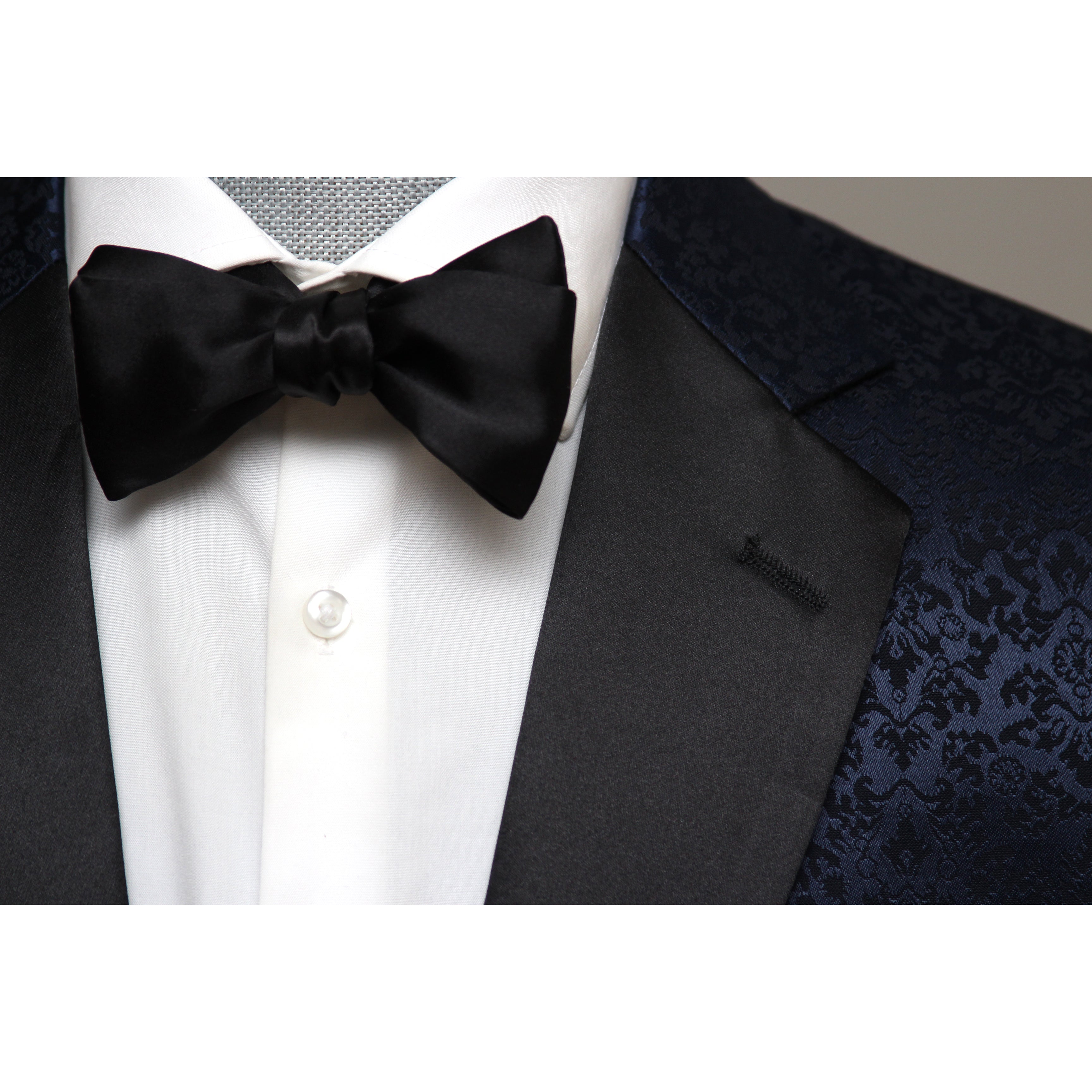 Black Straight Self-tied Bow Tie