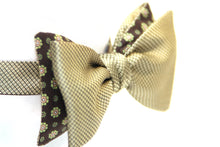 Load image into Gallery viewer, Gold Brown Ornament Reversible Self-Tie Bow Tie
