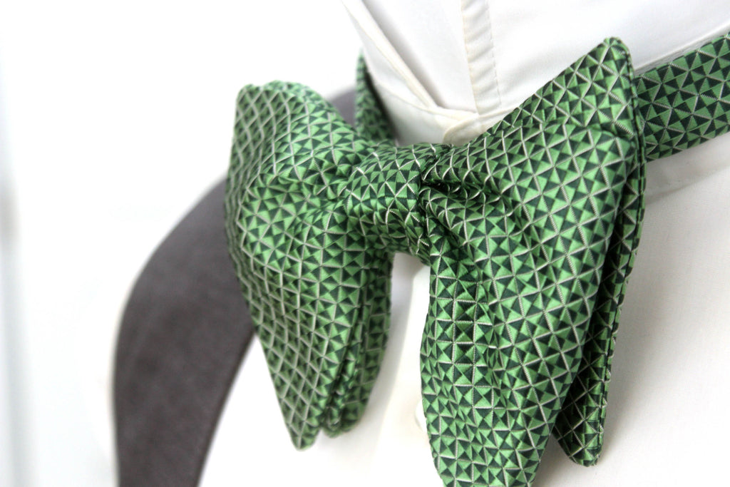Green Ornament Large Silk Bow Tie