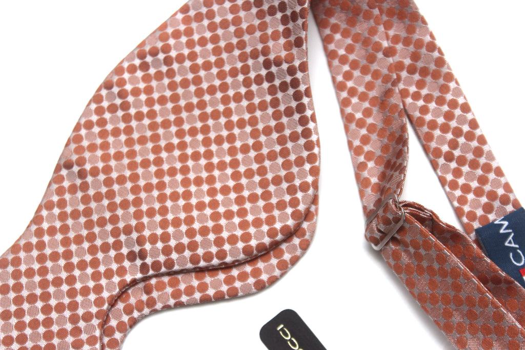 Big Butterfly in Peach Polka Dot Silk Self tied Bow Tie