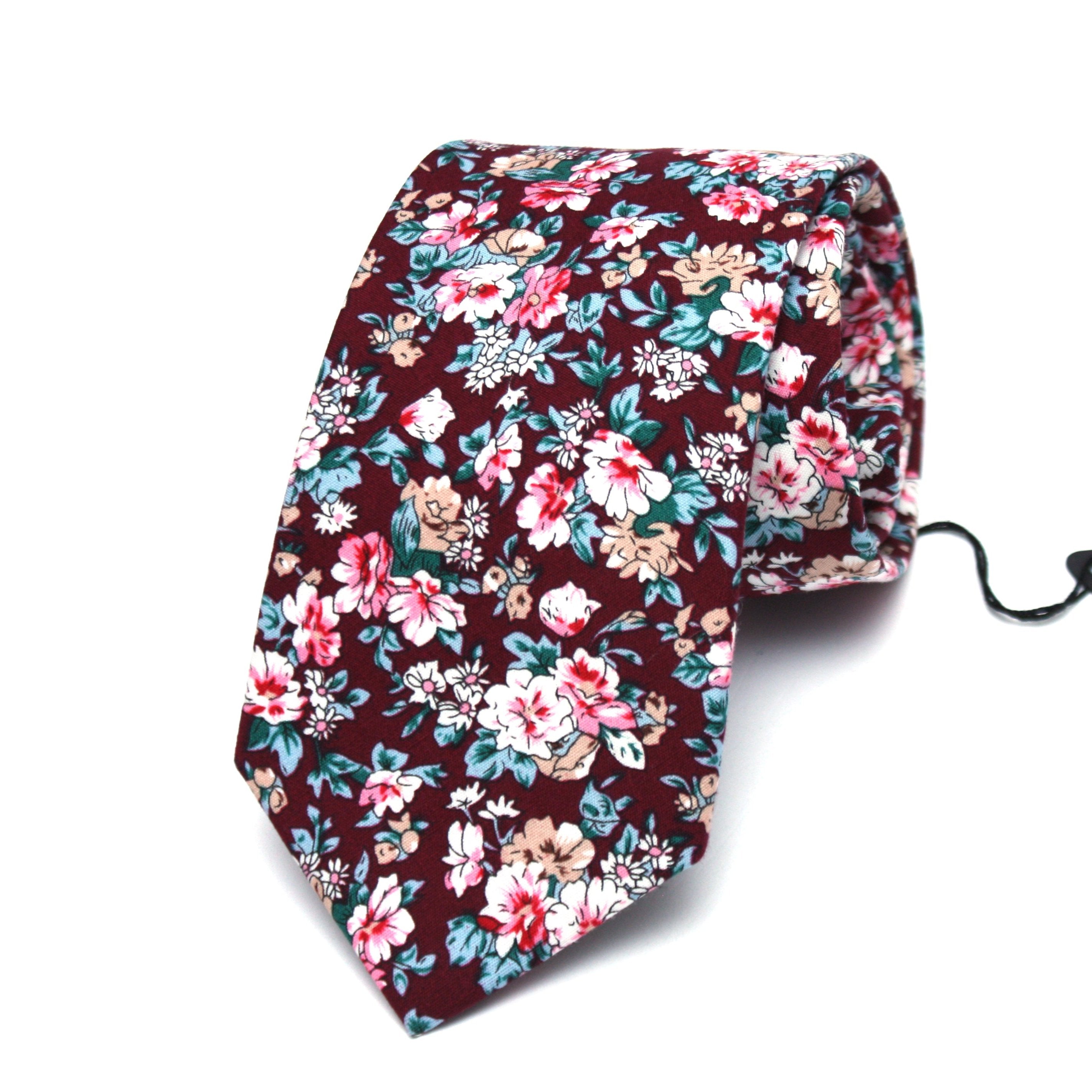Floral tie