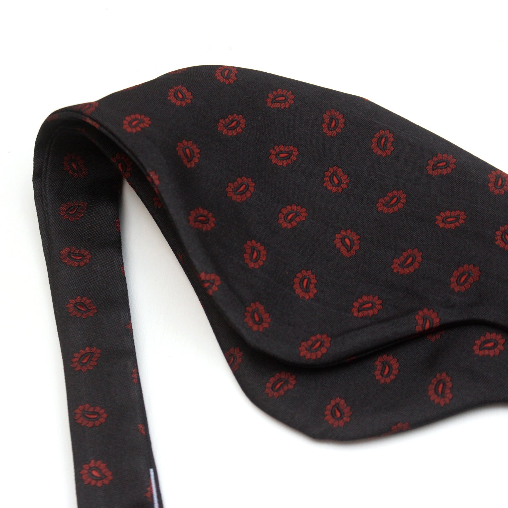 Red Paisley on Black Big Butterfly Silk Bow Tie