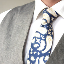 Load image into Gallery viewer, Blue Beige Floral Necktie 2.7&quot;
