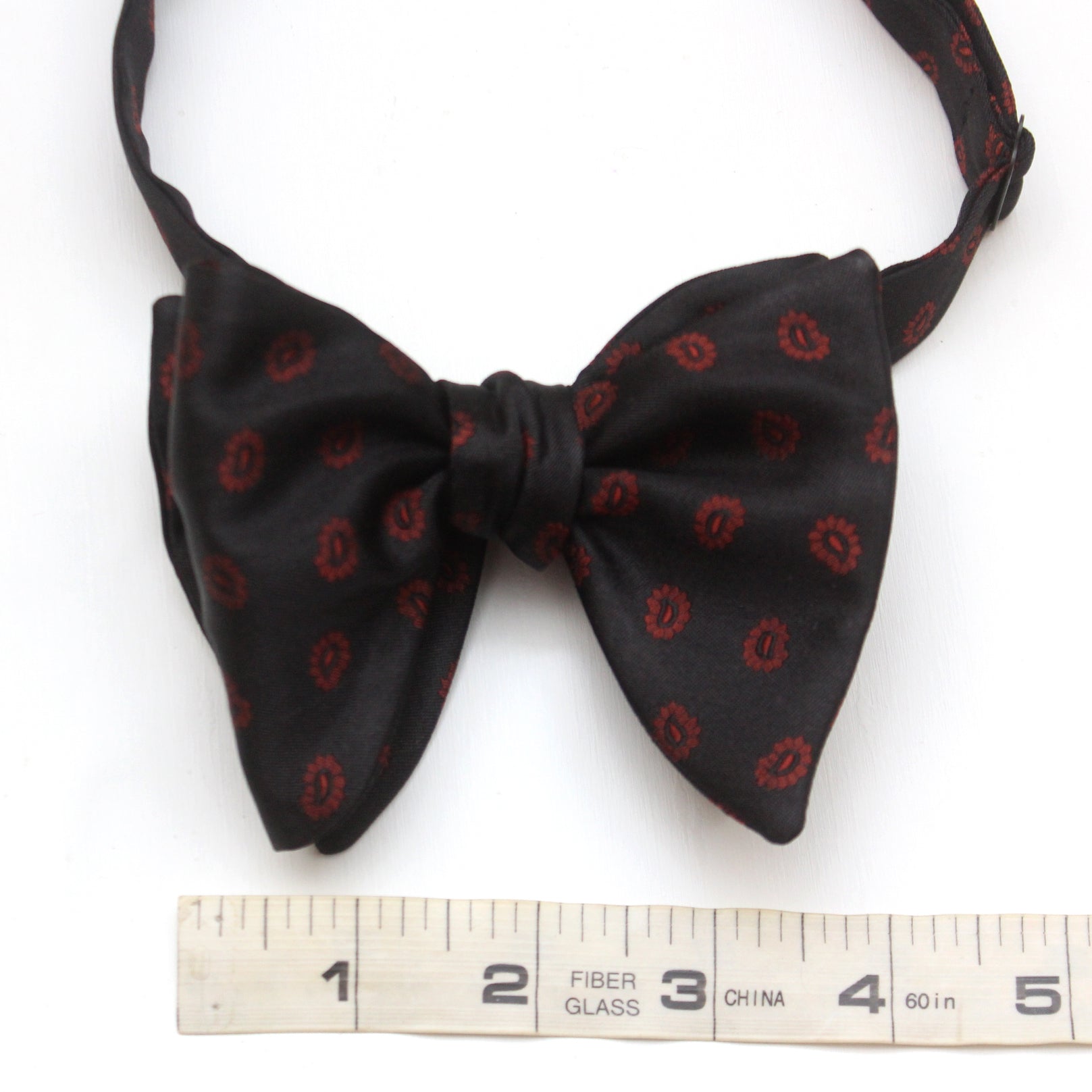 Red Paisley on Black Big Butterfly Silk Bow Tie