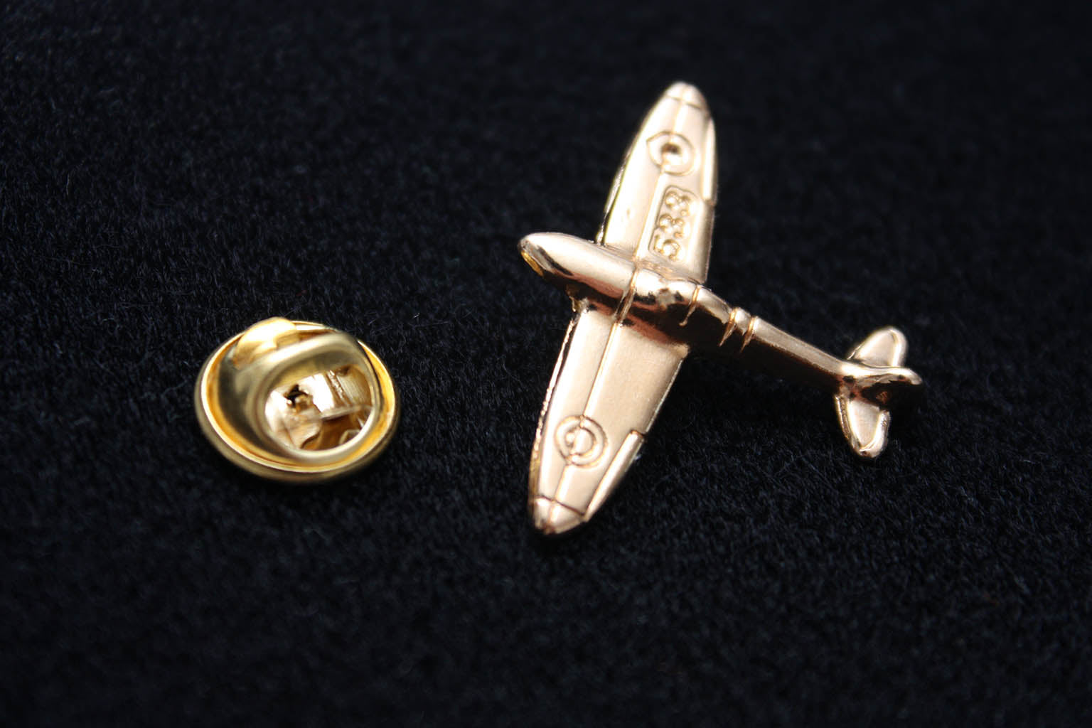 Gold Airplane Lapel pin