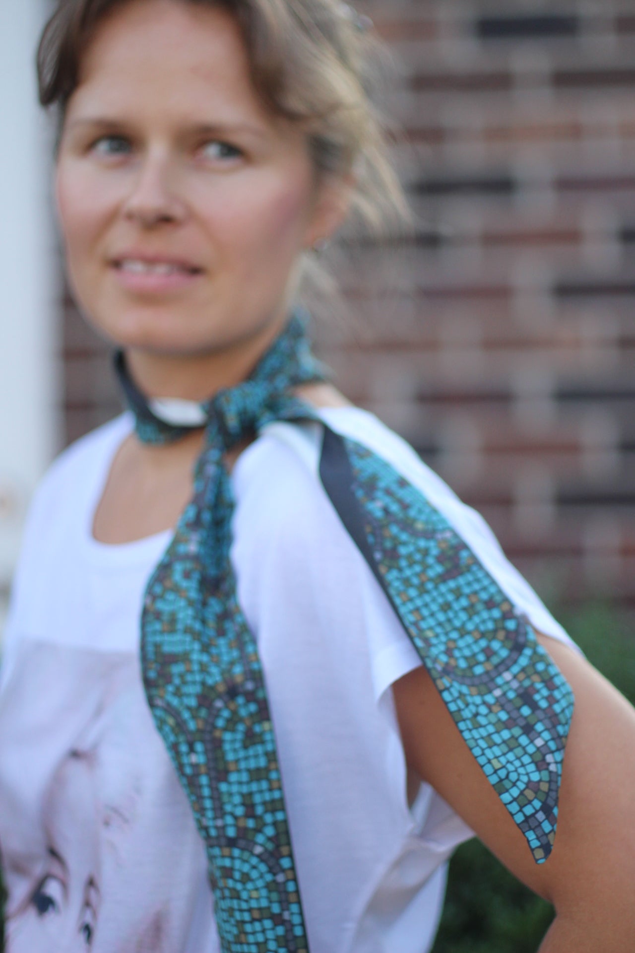 Teal Ornament White Line Reversible Skinny Scarf