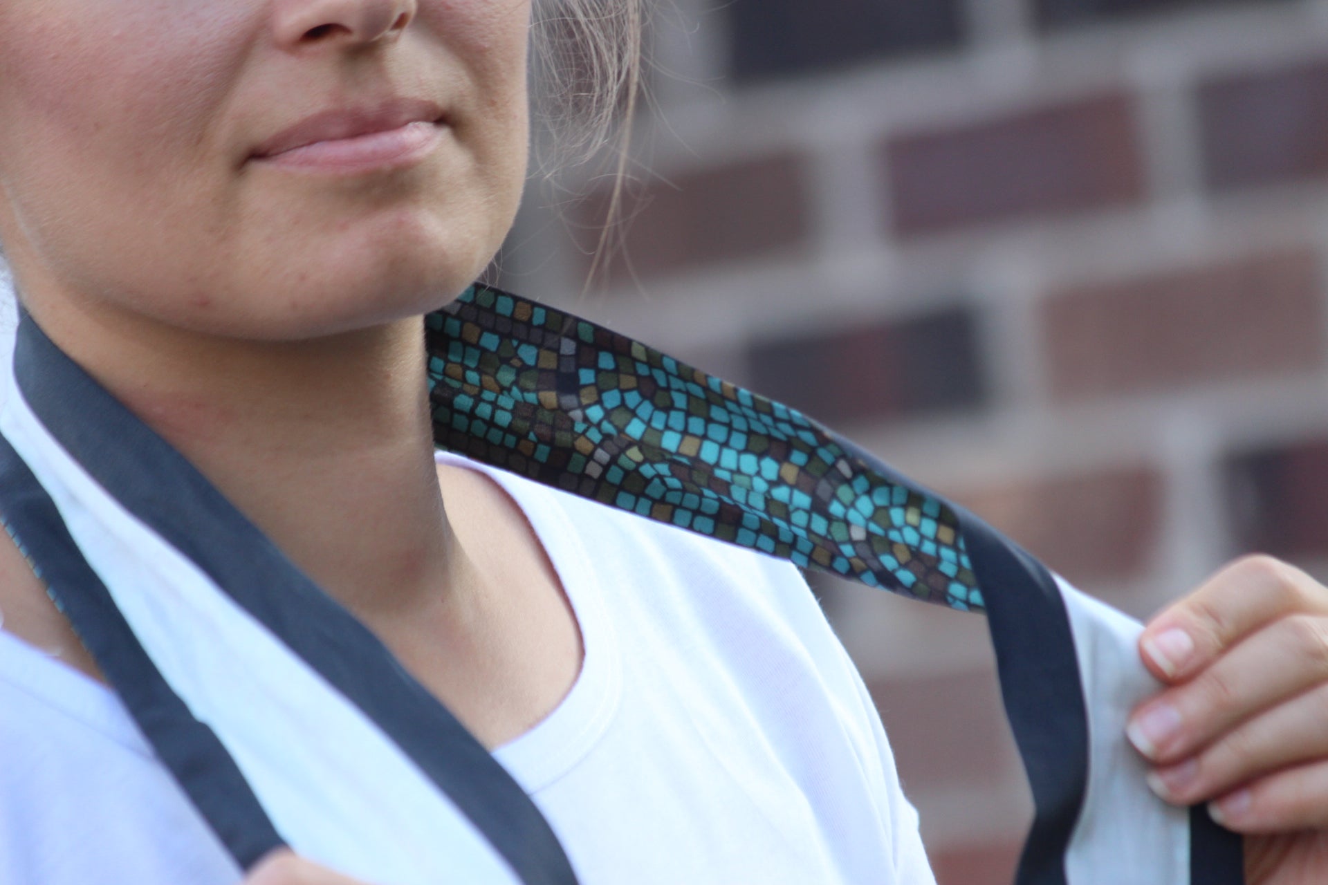 Teal Ornament White Line Reversible Skinny Scarf