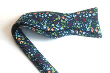 Load image into Gallery viewer, Navy Floral Silk Self-Tie Bow Tie
